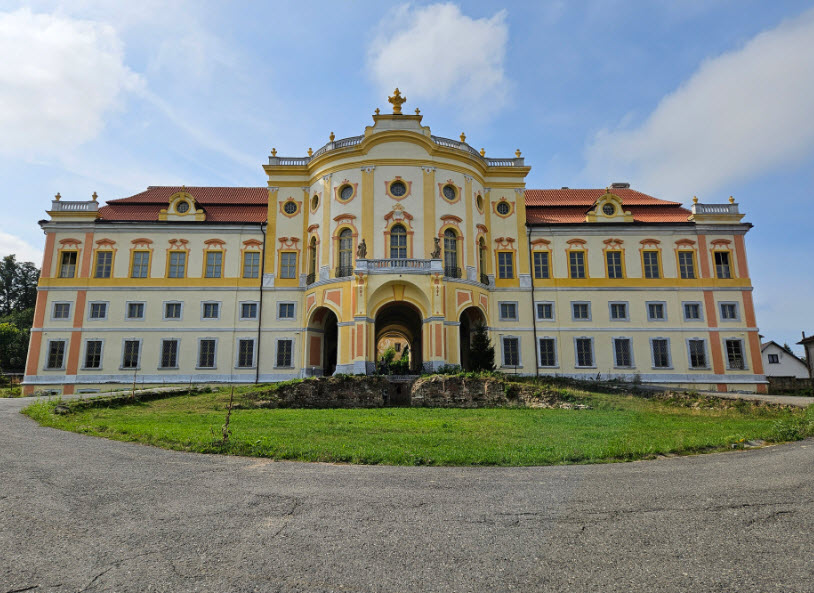 Týnec Chateau, Czech Republic (Czechia)